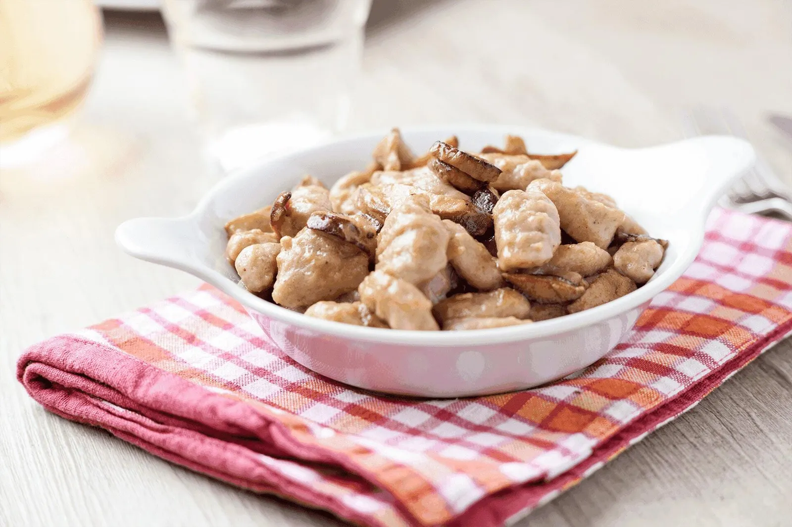 Teller mit Pizzoccheri