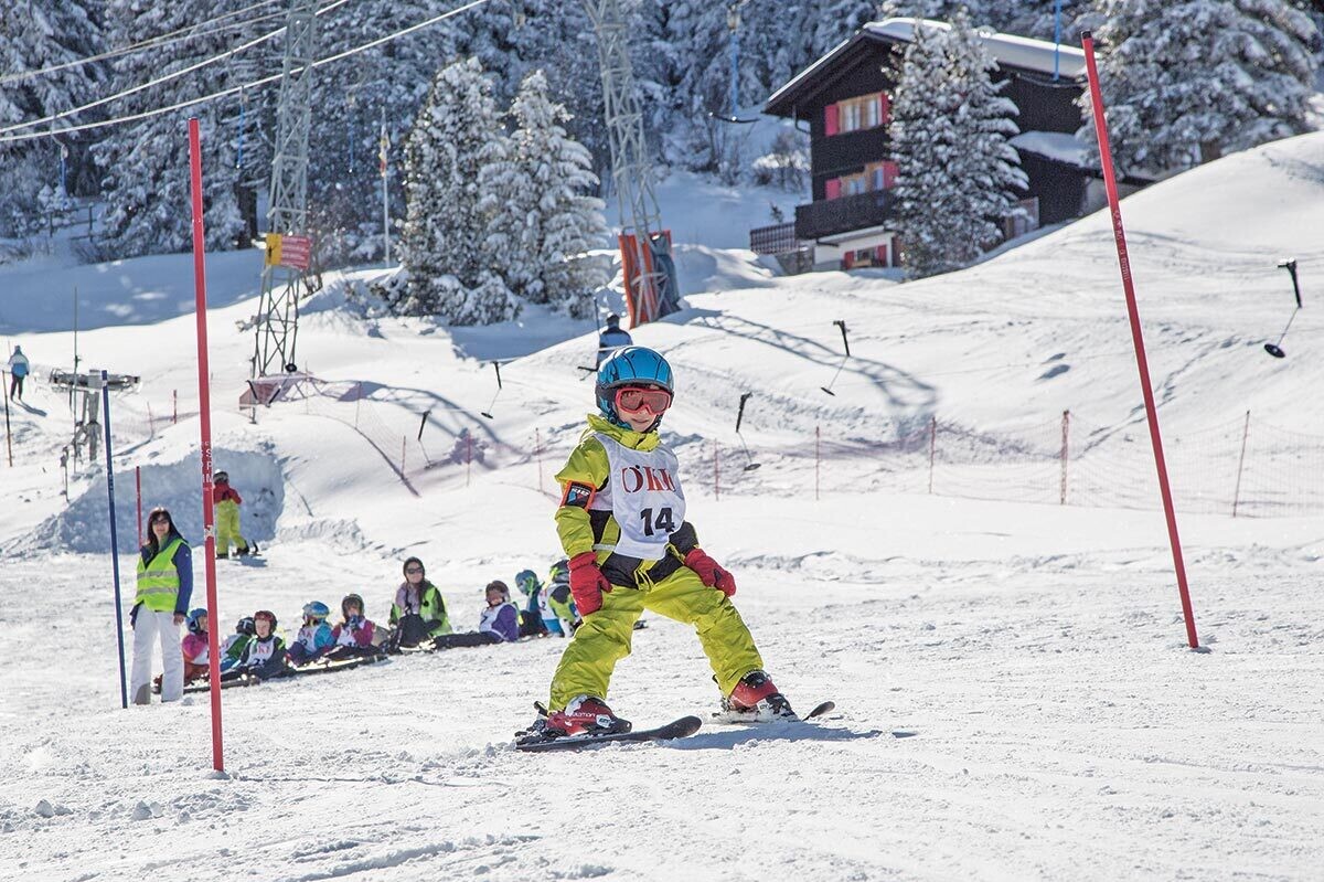 Apprendre à skier aux enfants : les 6 meilleurs conseils